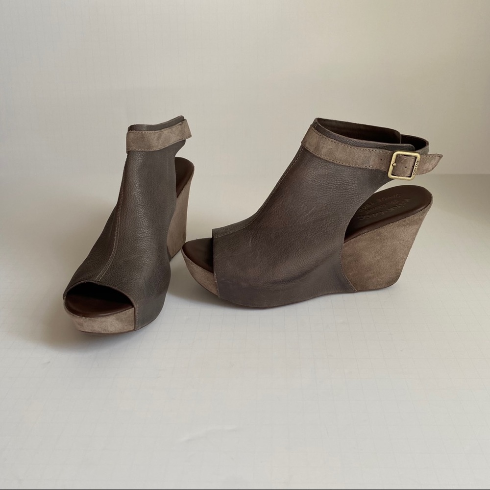 Kork-Ease Nero gray leather peep toe wedge bootie